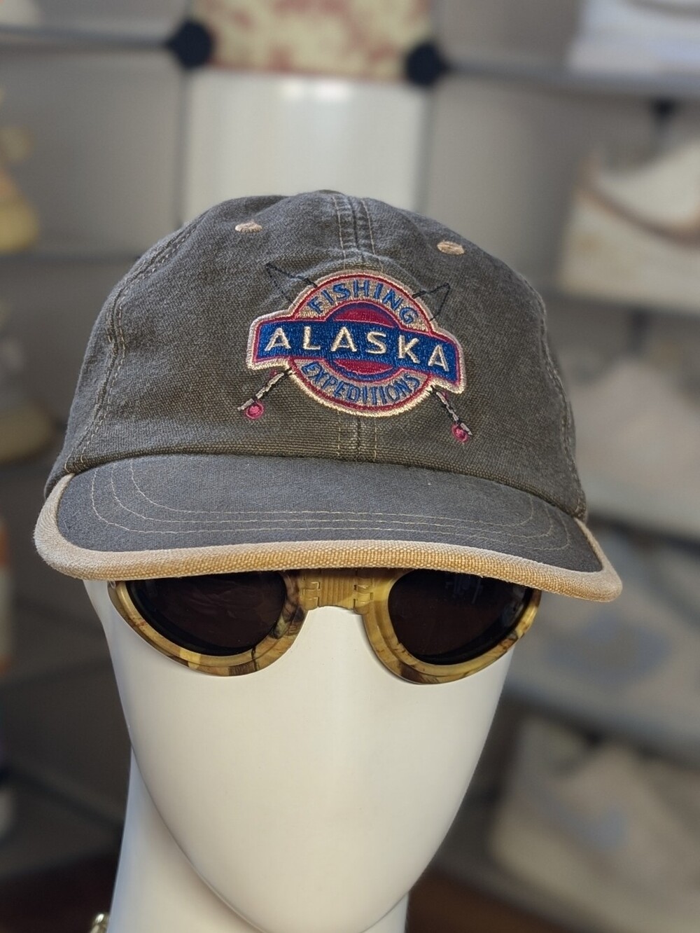 ALASKA Fishing Expeditions Vintage Hat (OS)